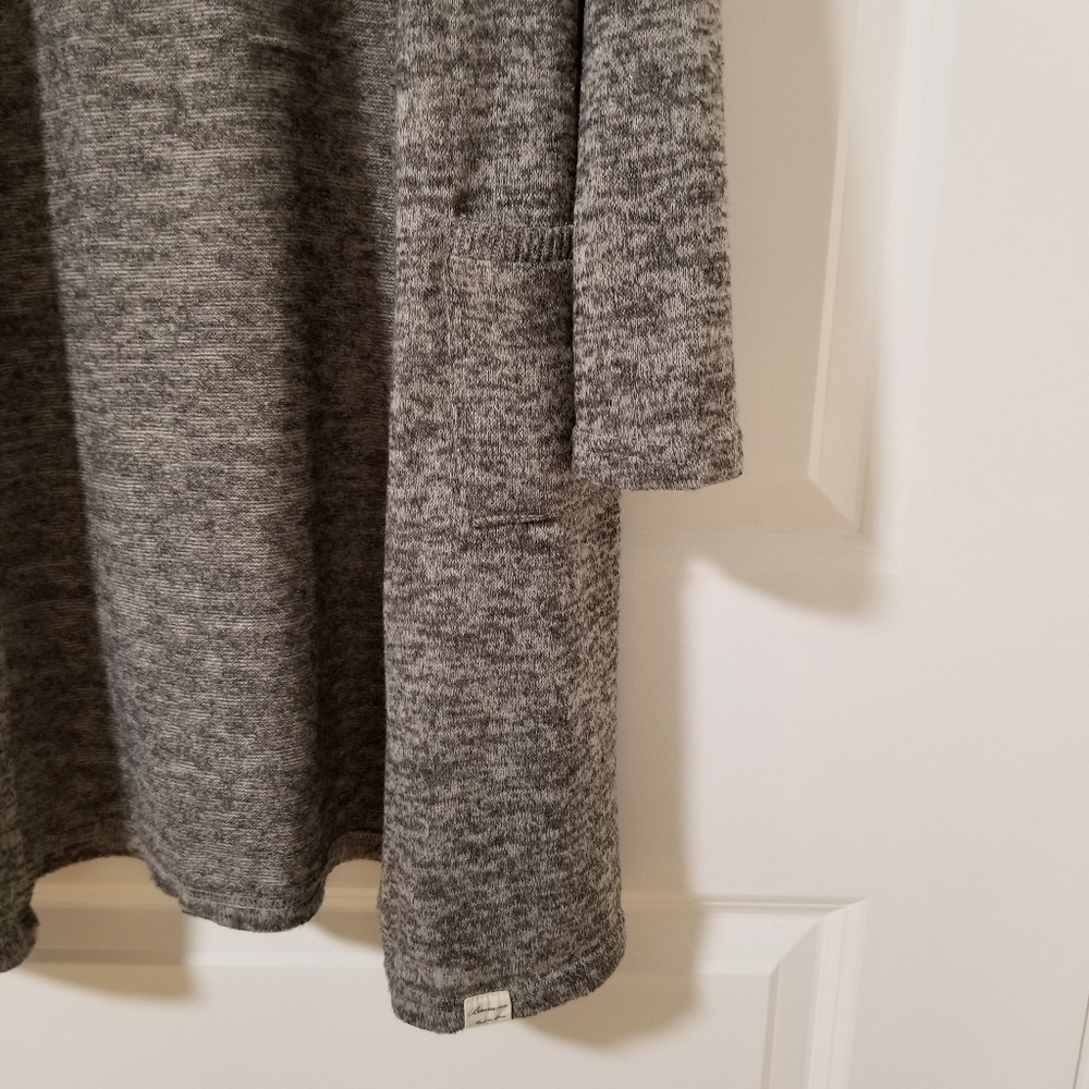 Sweater - Picture 5 of 5
